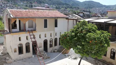 Tıbbi ve Aromatik Bitkiler Müzesi'ndeki restorasyon çalışmaları sürüyor