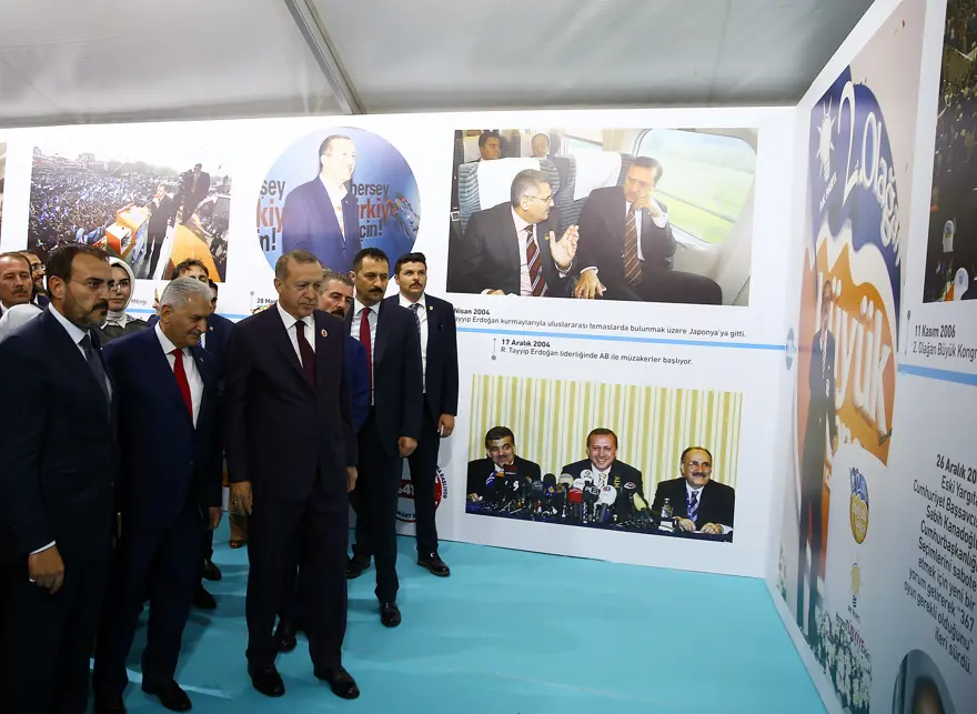 AK Parti kuruluşunun 16. yıl dönümünü kutladı 32