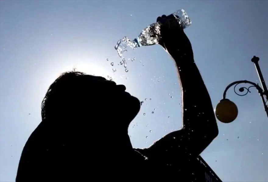 Afrika sıcakları alarmı! AKOM uyardı: Bu saatlerde dışarı çıkmayın 11 Afrika sıcakları alarmı! AKOM uyardı: Bu saatlerde dışarı çıkmayın 11