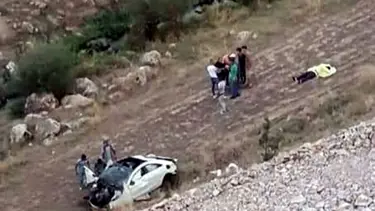 Otomobil uçuruma yuvarlandı: 1 ölü, 1 yaralı