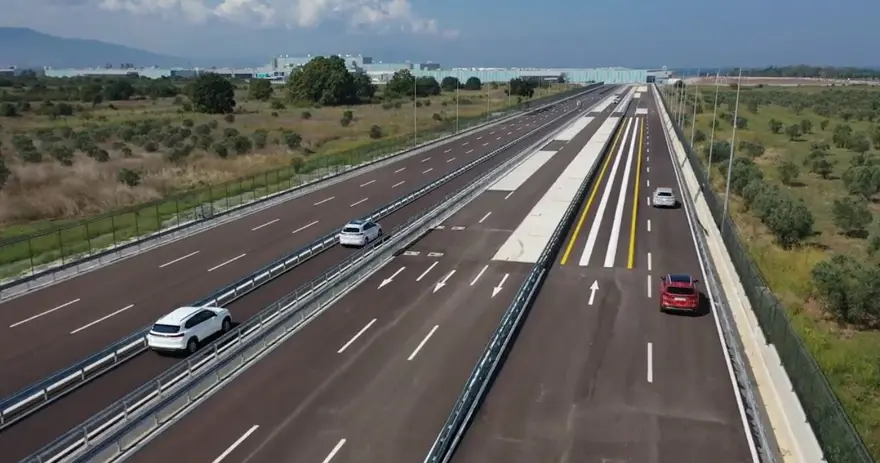 Togg yerli otomobilin üretim tesisi açılıyor 28