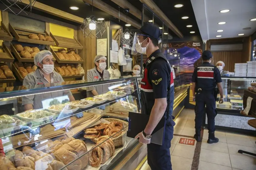 5 Haziran Cumartesi günü marketler açık mı? (6-7 Haziran sokağa çıkma yasağı) 7