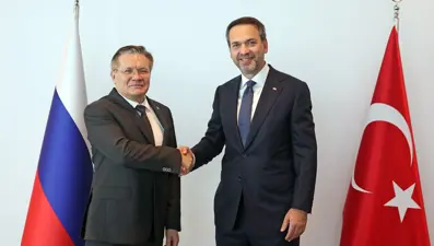 Bakan Bayraktar ve Rosatom'dan Akkuyu görüşmesi