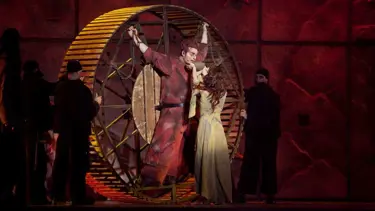 Victor Hugo’nun ölümsüz eseri sahnede