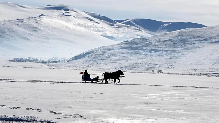 çıldır gölü, sarı sazan balığı, çıldır gölü buz tuttu mu, çıldır gölü atlı kızak, ardahan gezilecek yerler, kars çıldır gölü 6 çıldır gölü, sarı sazan balığı, çıldır gölü buz tuttu mu, çıldır gölü atlı kızak, ardahan gezilecek yerler, kars çıldır gölü 6