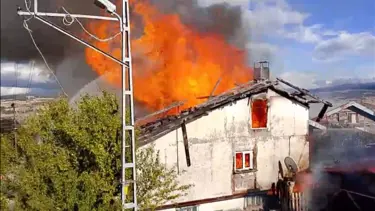 Kastamonu'da müstakil evde yangın