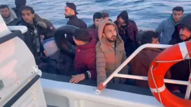 Muğla açıklarında 26 düzensiz göçmen yakalandı