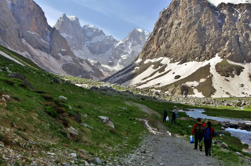 Hakkari'de Cilo Dağları ve Sat Buzul Göllleri milli park olma yolunda 5