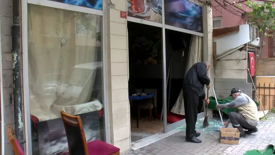 Güngören'de iki kahvehane uzun namlulu silahlarla tarandı 7