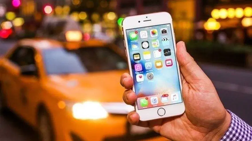 Apple'dan tepki çeken iPhone hatası 12 Apple'dan tepki çeken iPhone hatası 12