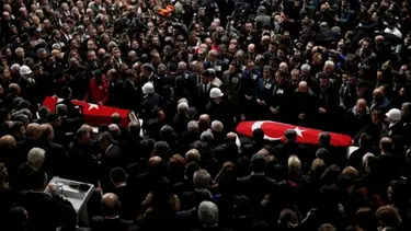 İzmir şehitlerinin adı okullarda yaşatılacak