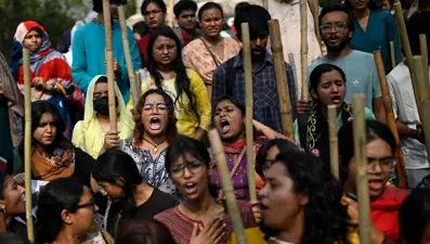 Bangladeş’te kadına cinsel şiddet infial yarattı: Beş kişi gözaltında