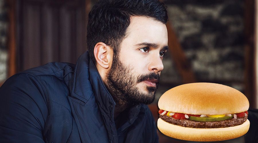 Hayranları Barış Arduç'u hamburger siparişinden buldu