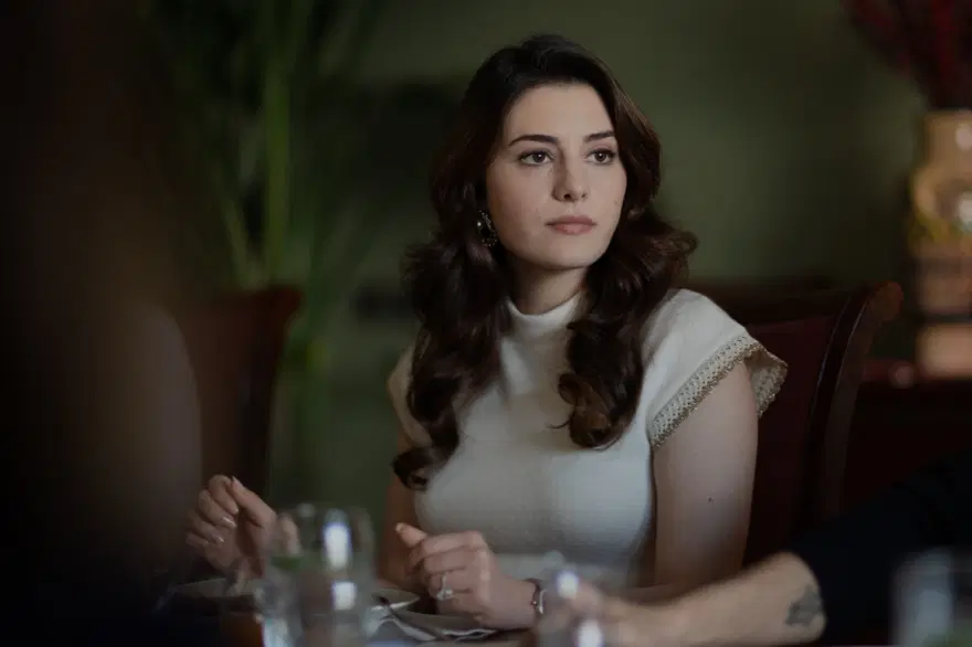 NAZ'DAN İNCİLA'YA: BENDEN BAŞKA KÖY YOK SANA 8