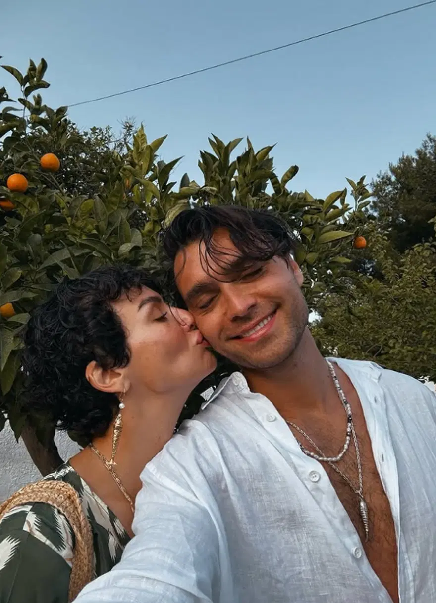 Hakan Kurtaş'tan Birce Akalay'a: Aşığınım 3