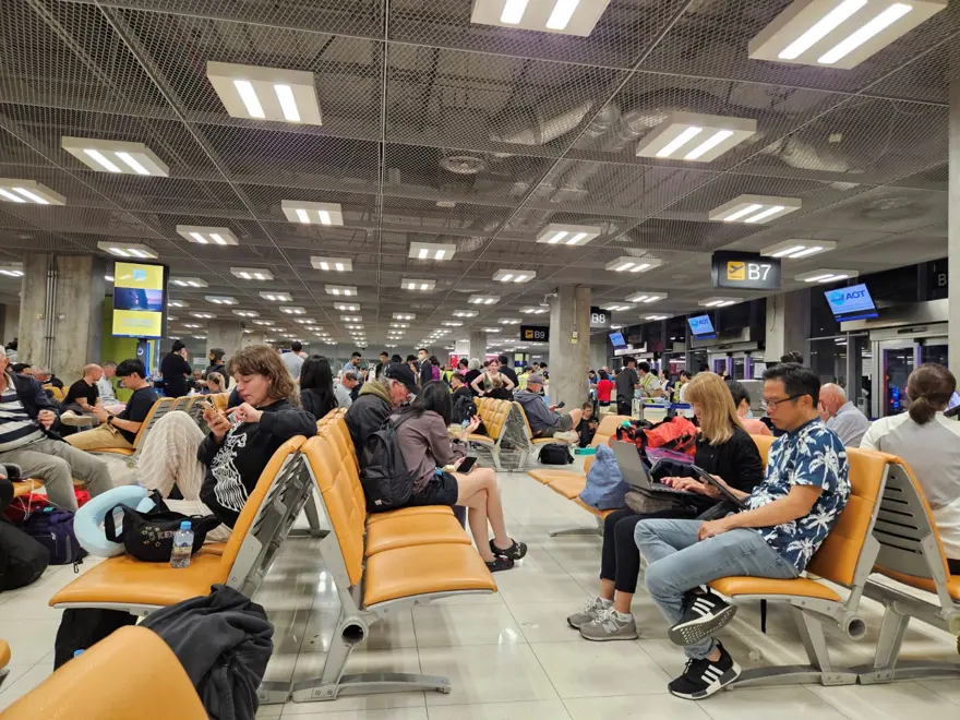 Singapur'dan şiddetli türbülansa "kapsamlı soruşturma" sözü 6