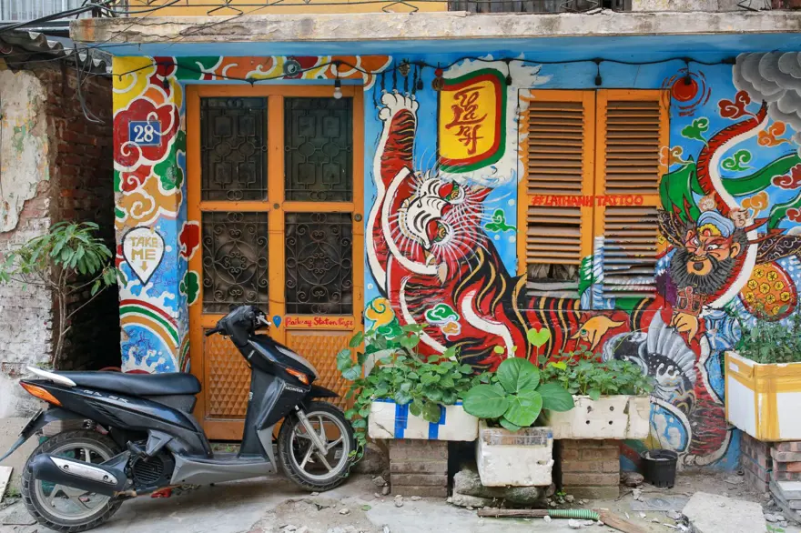 İçinden tren geçen sokak 3