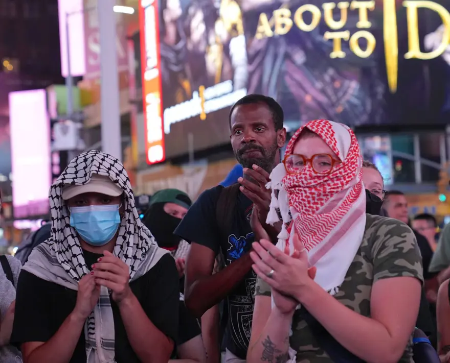 Polis tarafından öldürülen Sonya Massey için adalet! Binlerce kişi New York sokaklarında yürüdü 16