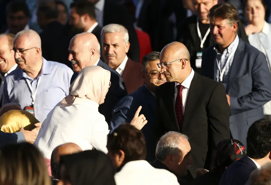 AK Parti kuruluşunun 16. yıl dönümünü kutladı 16