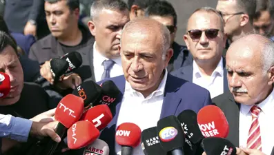 Tekin il kongresinde oy kullanamayacak