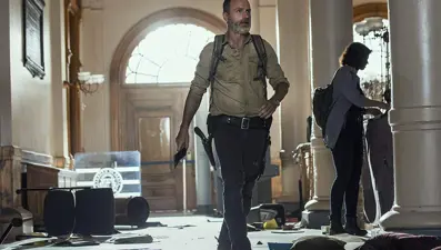 The Walking Dead çekimlerinde ölen dublörün ailesine 8,6 milyon dolar