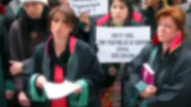 Kadın avukata cinsel taciz ve tecavüz