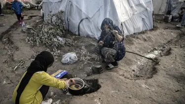 ABD'nin İran'a yaptırımı Afgan mültecileri etkiliyor