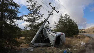 16 yaşındaki çırak tamir için getirilen araçla kaza yaptı