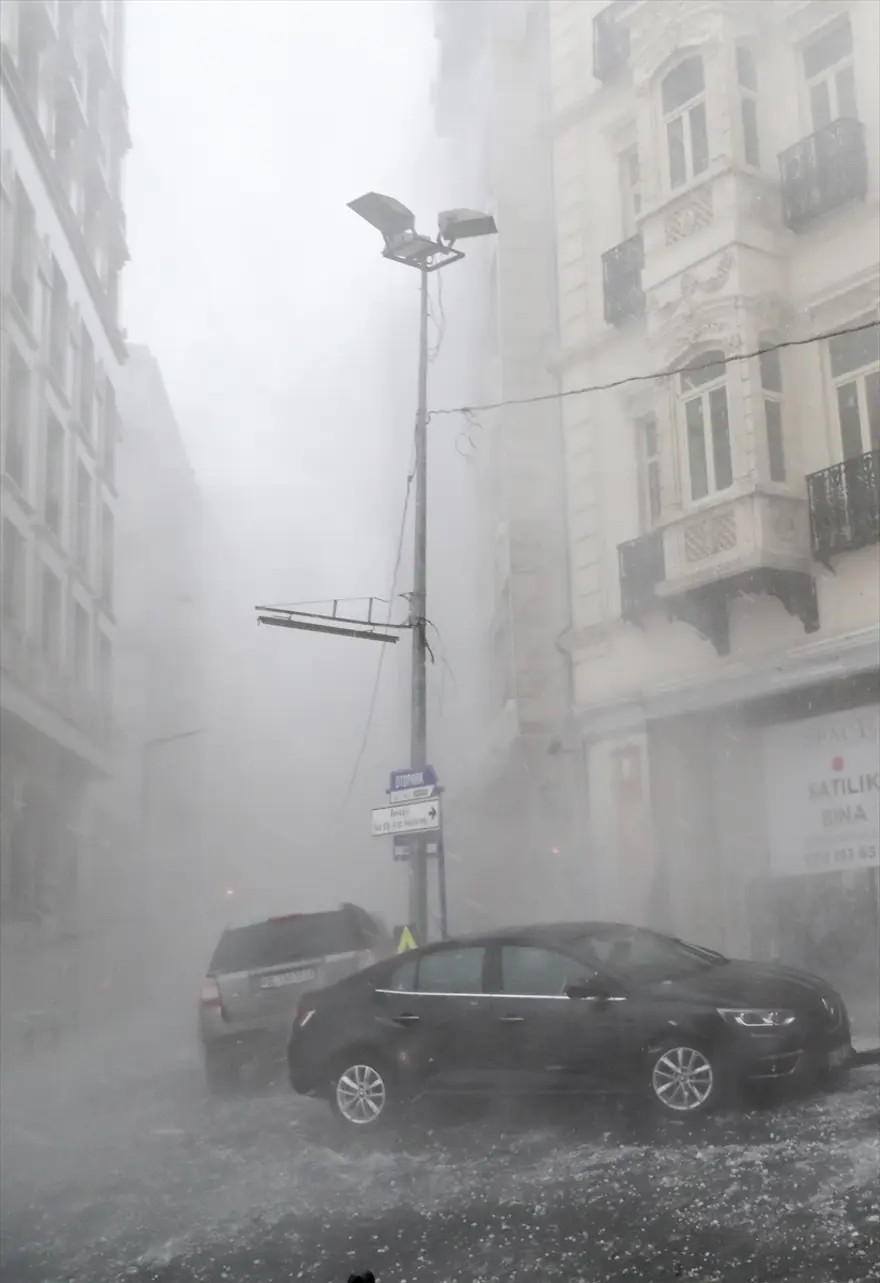 İstanbul'da etkili yağış (20 dakikalık kabus) 43