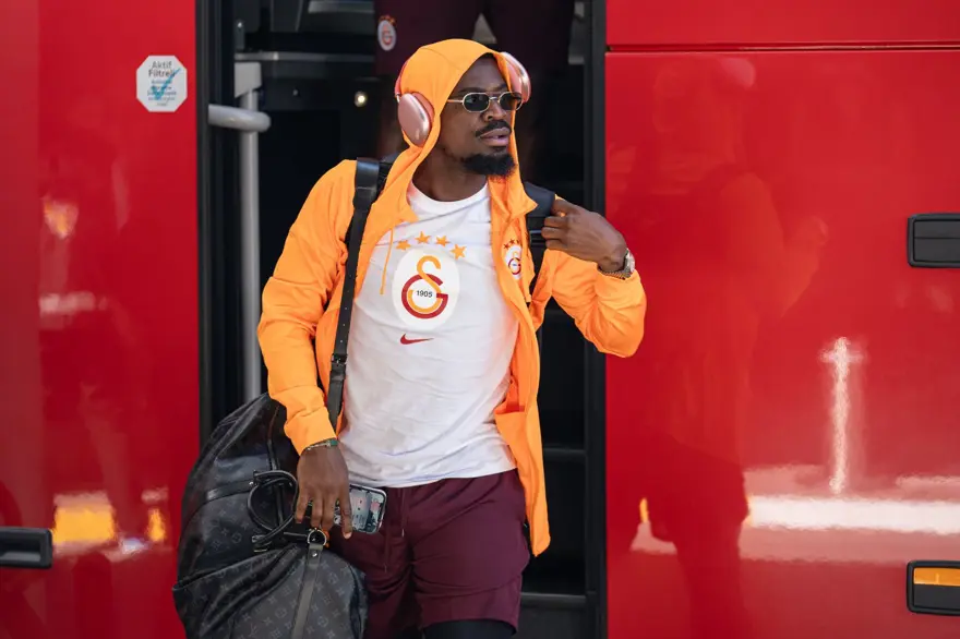 Galatasaray kafilesi Süper Kupa için Şanlıurfa'da 1