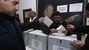 Tekel işçileri 'eyleme devam' dedi