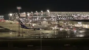 İtalya'ya gidemeyen Rus uçağı yakıt ikmali için İstanbul'a indi