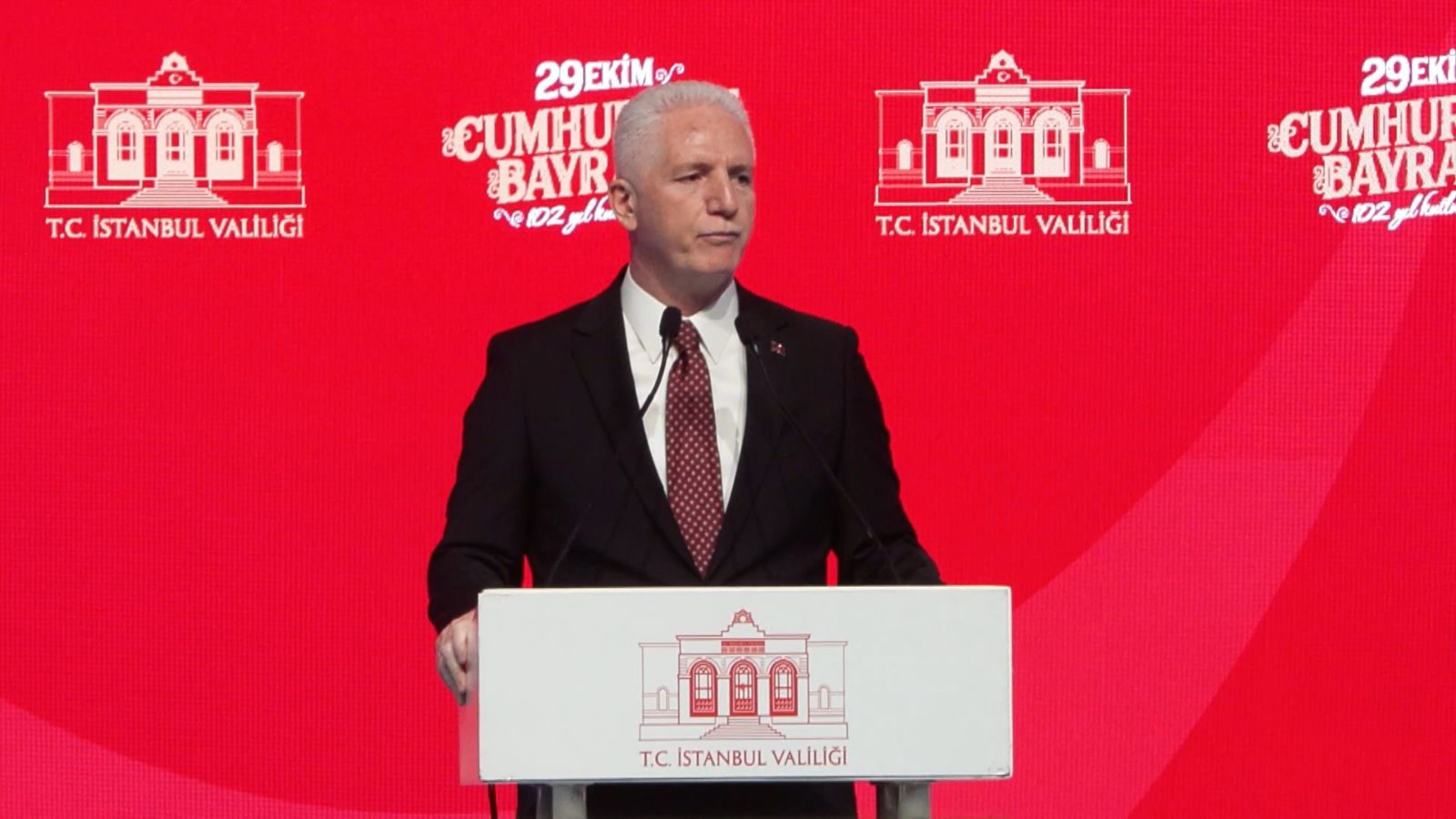 İstanbul Valiliği, Cumhuriyet'in 102. yılı dolayısıyla resepsiyon düzenledi