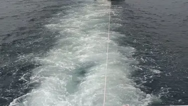 Beylikdüzü açıklarında sürüklenen tekne kurtarıldı