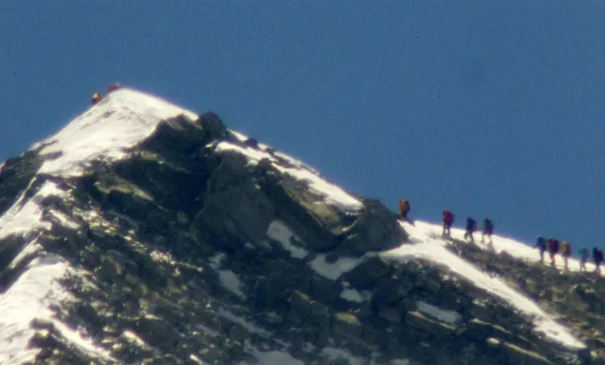 Dünyanın zirvesinde insan trafiği sorunu 9