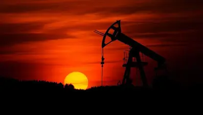 Türkiye ve Irak'tan petrol iş birliği görüşmesi