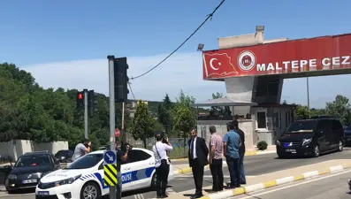 Kılıçdaroğlu, Enis Berberoğlu'nu ziyaret etti