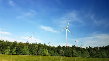AB yenilenebilir enerjide bir ilki gerçekleştirdi: Üretim fosil yakıtı geçti