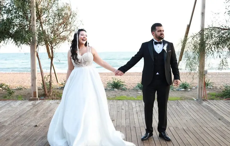 Şarkıcı Tuğçe Kandemir'in büyük mutluluğu: Oğlu Demir ile yeni kareler 