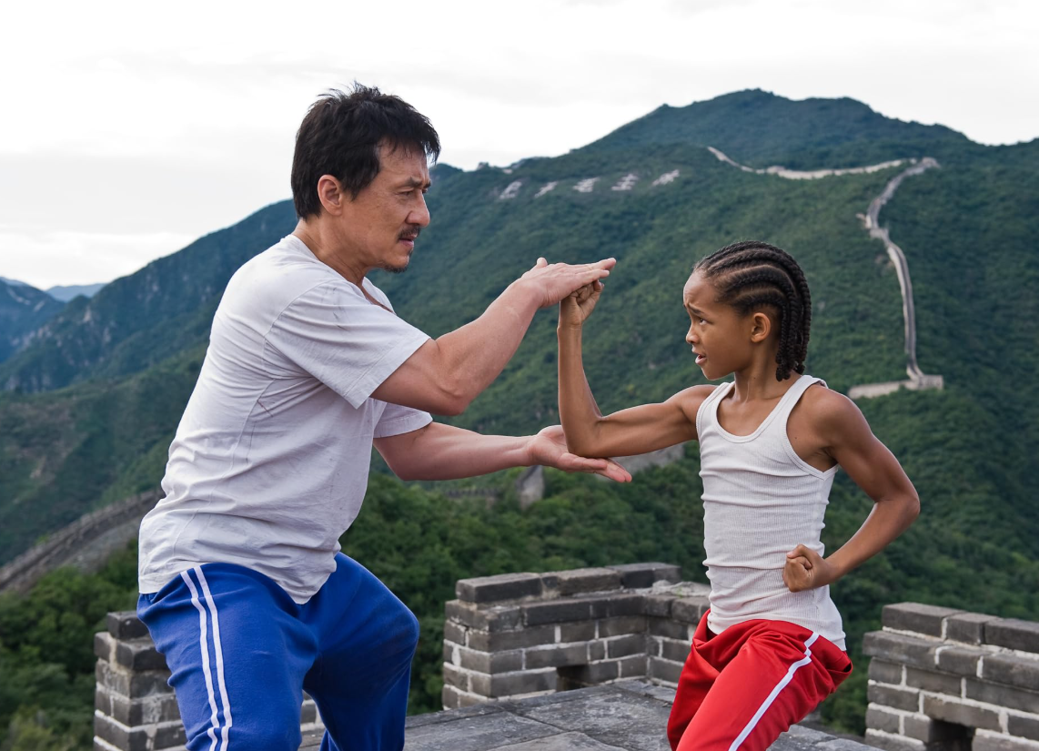 Uçakta "Karate Kid" kavgası: İki aile birbirine girdi, acil iniş yapıldı