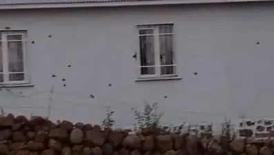 Bingöl’de iki ev uzun namlulu silahlarla tarandı