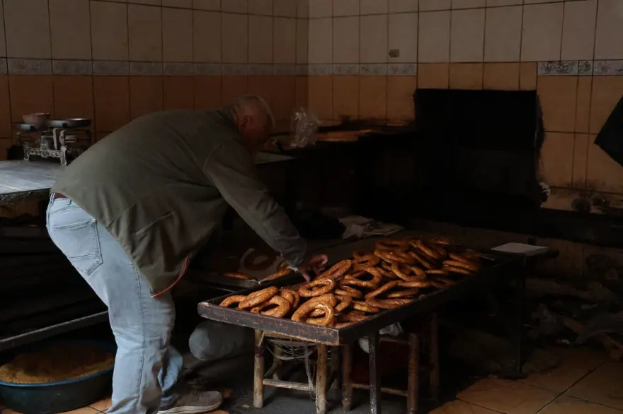 20 yıl simit sattı, 49 yaşında mesleğini yapmaya başladı: Yüreklere dokunan başarı hikayesi 2 20 yıl simit sattı, 49 yaşında mesleğini yapmaya başladı: Yüreklere dokunan başarı hikayesi 2