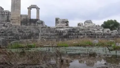 Apollon Tapınağı'ndaki sızıntının kaynağı araştırılıyor