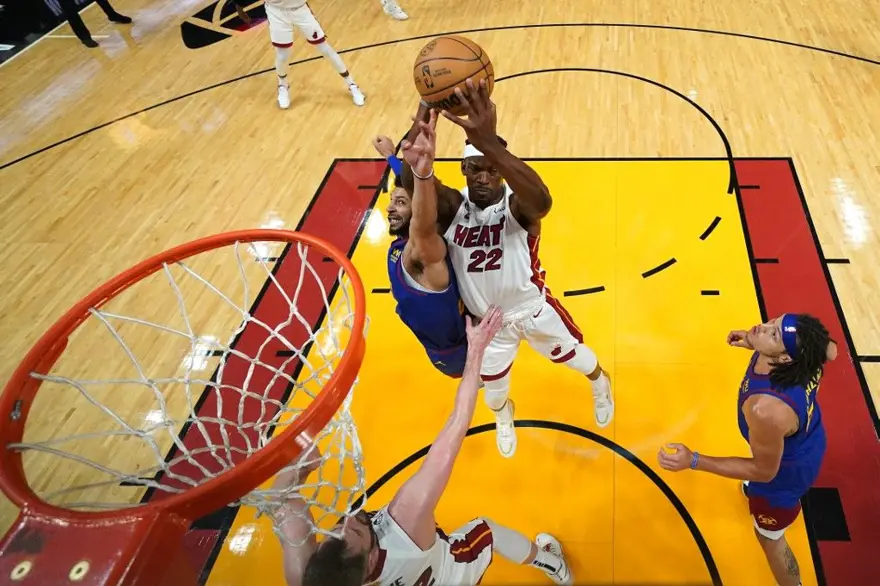 NBA | Nuggets, Jokic ve Murray'nin tarihi performansıyla Heat'i farklı yendi 4