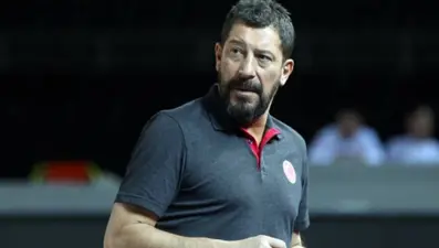 Beynine pıhtı atan basketbol antrenörü Ufuk Sarıca'dan hastaneden paylaşım