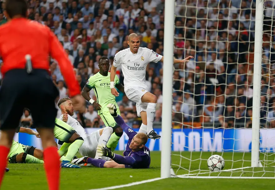 Real Madrid, Şampiyonlar Ligi'nde finale adını yazdırdı 12