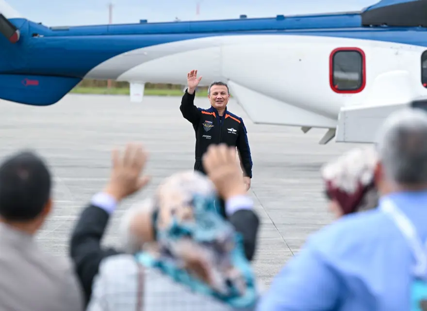 Tarihi gün: İlk Türk astronot Alper Gezeravcı'nın uzay yolculuğu başladı 5
