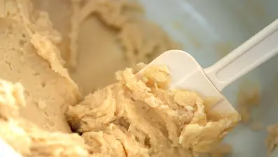 Bu besinler bağırsakları diyalize götürüyor! Zararlarını duyan bir daha ağzına bile sürmüyor