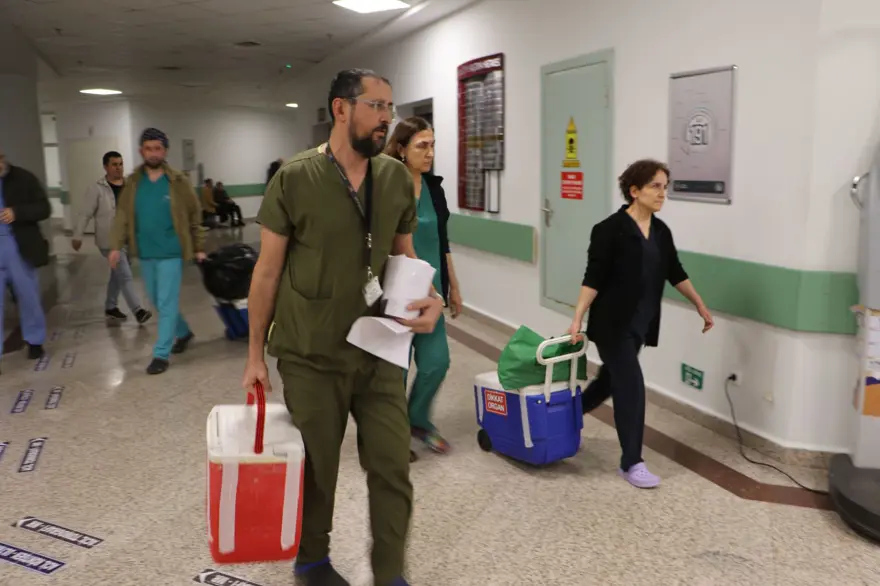 Emekli hemşire altı hastayaumut oldu 1