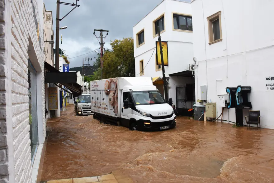 Bodrum yine sular altında 10